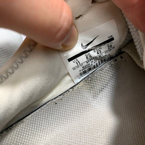 Nike Air Max Sequent 3 Womens Size 11 White Athletic Shoes - Picture 5 of 15